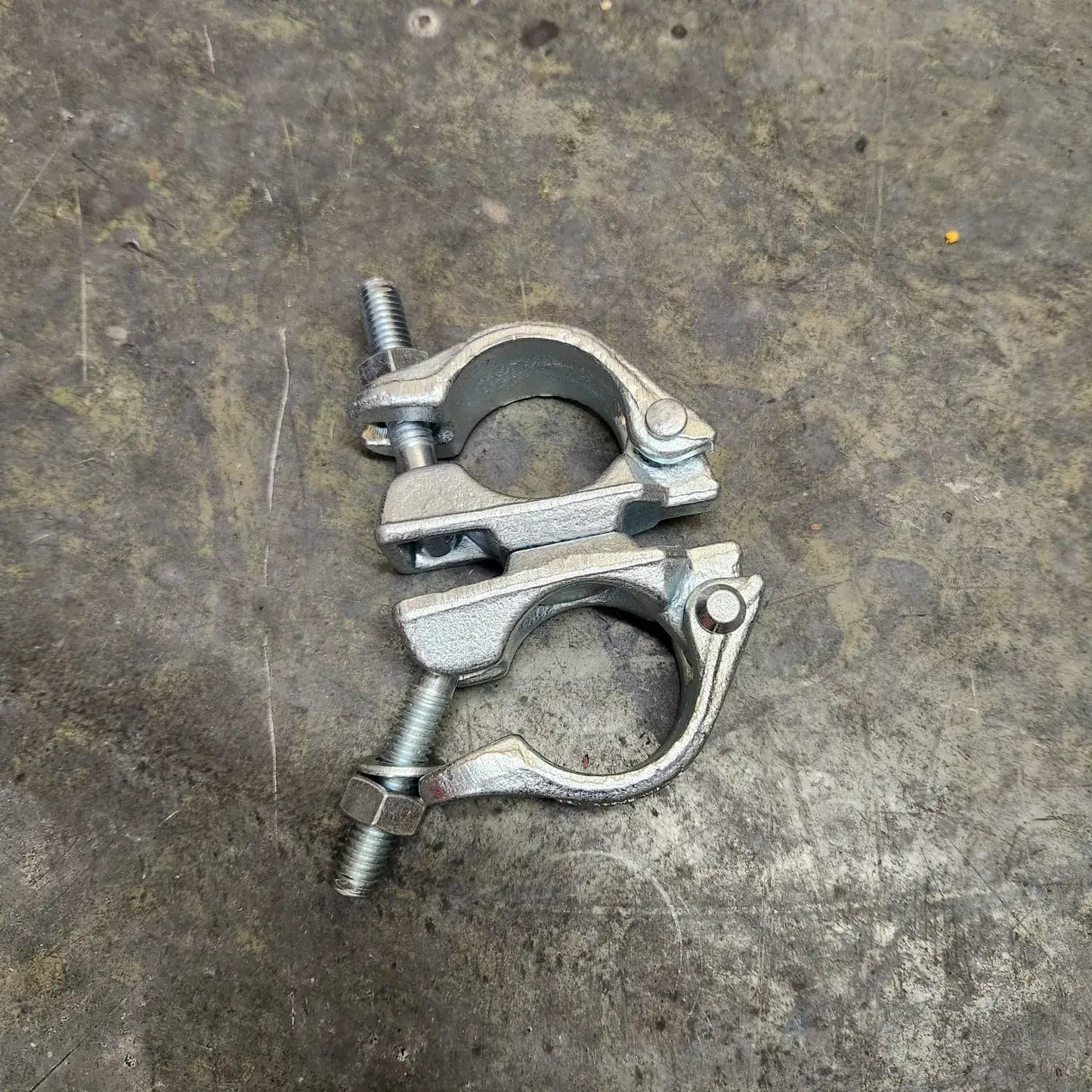 48.3mm galvanised swivel scaffold coupler for tube and clip scaffolding