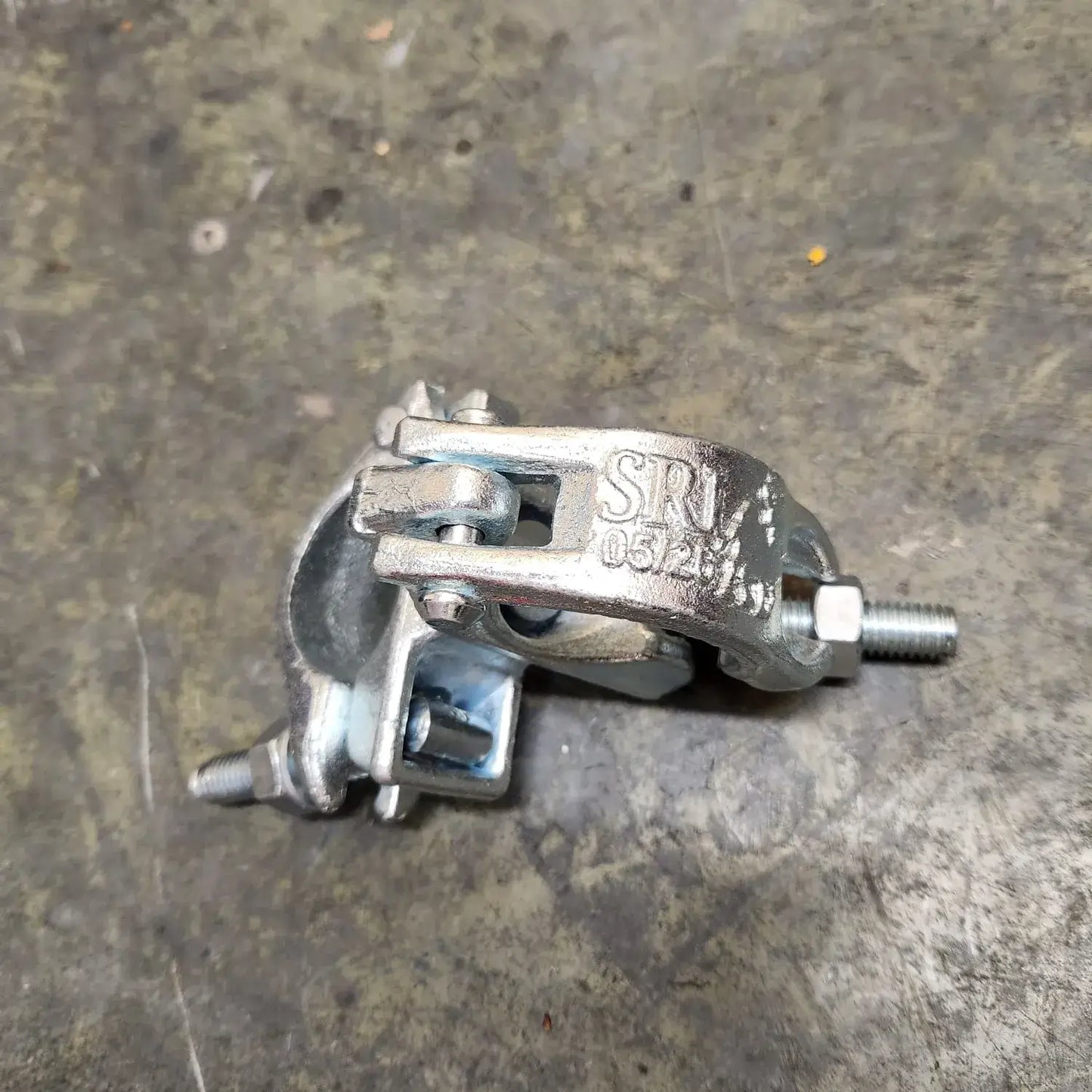 48.3mm galvanised swivel scaffold coupler for tube and clip scaffolding